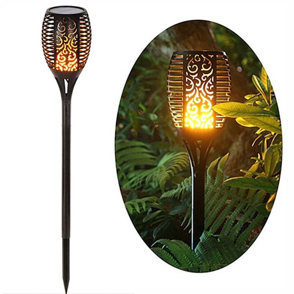 LED Solar Flame Lamp Torch Garden Light Flickering Lawn Lamps IP65 Waterproof Outdoor Landscape Solar Ornament - Dekorativna baklja za Vase dvoriste ili bastu koja imitira efekat plamena, time stvarajuci prijatnu atmosferu. Puni se danju, a svetli nocu, otporna je na vremenske uslove. Jednostavno se postavlja ubadajuci se u zemlju. Sadrzi bateriju koja se solarno puni i potrebno joj je 8h da se skroz napuni, takodje moze da radi 8h. Dimezije: 121x820 mm