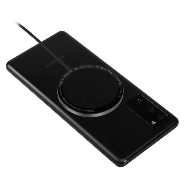 3768910 003 - SOURCE, držač i bežični punjač mobilnih telefona sa magnetom crni