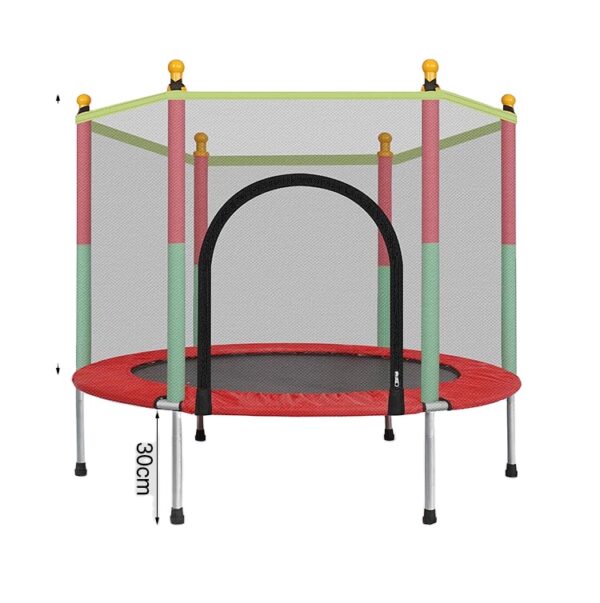 H64e08fcc6d924438be7d0fcff7343ef2R - Trampolina je odličan izbor za decu koja imaju beskrajnu energiju. Dok vežbaju celo telo, deca će razviti bolju kondiciju, ravnotežu i koordinaciju. I mogu se izvrsno zabaviti u zatvorenom i na otvorenom na ovoj čvrstoj trampolini.