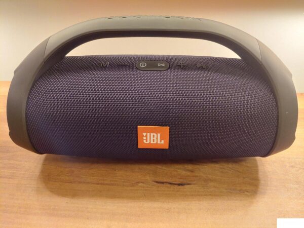 124464630 615f5ba35aedd9 01079274jbl boombox 30 - JBL Boombox Bluetooth zvucnik 30 cm USB FM Blutut Powerbank – JBL Boombox Bluetooth zvucnik 30 cm USB FM Blutut Powerbank JBL Boombox Bluetooth zvucnik 30 cm USB FM Blutut Powerbank – JBL Boombox Bluetooth zvucnik 30 cm USB FM Blutut Powerbank