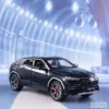 Lamborghini Urus 1/24 Crna – Lamborghini Urus 1/24 Crna - Image 5