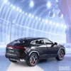 Lamborghini Urus 1/24 Crna – Lamborghini Urus 1/24 Crna - Image 2