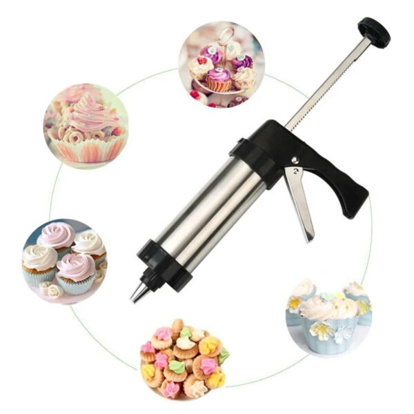 Cookie Press Gun Kit Stainless Steel Cake Cream Decorating Gun Set DIY Manual Churros Maker Machine - Pistolj za dekoraciju torti i kolacaSa njim mozete praviti i keks Pistolj ima 8 mlaznica za ukrasavanje torti i 13 šablona za rezanje keksa od nerđajućeg čelikaPištolj za dekoraciju ima podesivi okidač za potpunuVeoma je jednostavan i lak za upotrebuDuzina(ukupna) dekorativnog pistolja je 23cm