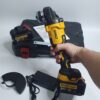 Dewalt Aku brusilica 88v i dve baterije AKU brusilica Dewalt