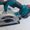 Makita aku rucni cirkular 88v sa dve baterije - Image 2