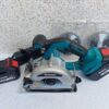 Makita aku rucni cirkular 88v sa dve baterije