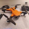 Dron sa 8K kamerom i senzorom za izbegavanje