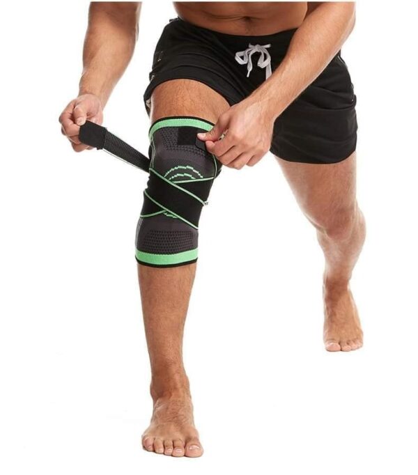 steznik za koleno 1 plus 1 steznik gratis 135663 - Dizajniran je da štiti koleno, ubrzava oporavak od povreda i upala i poboljša izdrživost mišića.