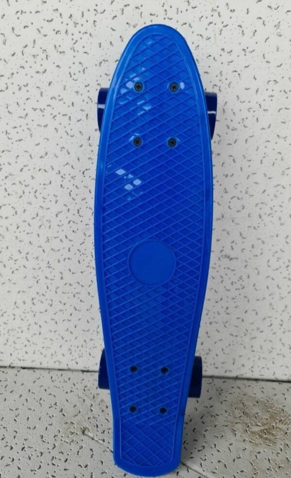 136964556 6277c46c982567 596457131652016213934 - Penibord / skejtbord / penny board - plavi