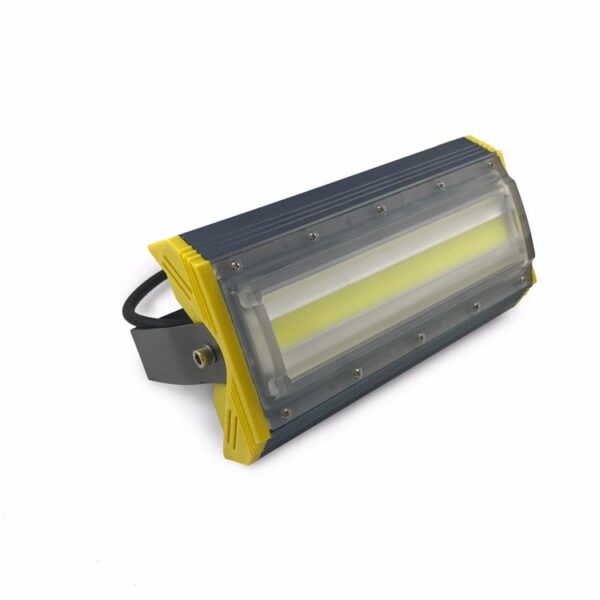 Led reflektor COB 50 linearni industrijski12 min 1 - Led reflektor COB 50W linearni industrijski