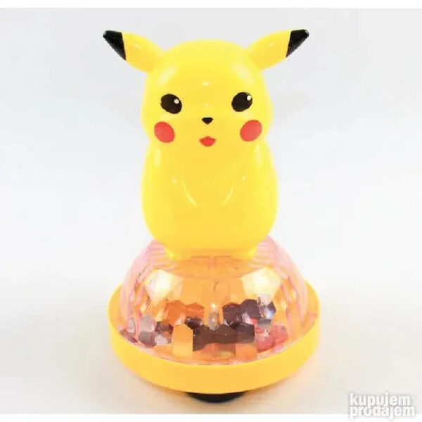 big 148009958 63ee701d4c77e5 87941500ee60990a 46ca 4 - Igračka Pikachu Pokemon Dečiji muzički svetleći led zvuk odbija se sa disko svetlima i Pikachu zvučnom podlogom rotira se za 360 stepeni Puni opis Ovaj Pikachu je idealna igračka za decu zabavlja i zabavlja mališane svojim pokretima zvučnim zapisom Pikachua i Led-a. Ima senzor napred i nazad projektuje 3D svetla sa prednjim LED diodama i unutrašnjim globusom. #Model 1: Postoje 2 osnovne veličine. Baza modela 2 je nešto veća. - Materijal: Plastika - Veličina pakovanja: Širina: 14 cm / Visina: 15 cm / Dužina: 14 cm Veličina proizvoda (sastavljeno): Širina: 13 cm / Visina: 23 cm - Minimalna preporučena starost: 3 godine #Pikachu Model 2 na leđa - Materijal: Plastika - Veličina pakovanja: Širina: 11 cm / Visina: 115 cm / Dužina: 18 cm Veličina proizvoda: Širina: 13 cm / Visina: 135 cm / Dužina: 17 cm - Minimalna preporučena starost: 3 godine