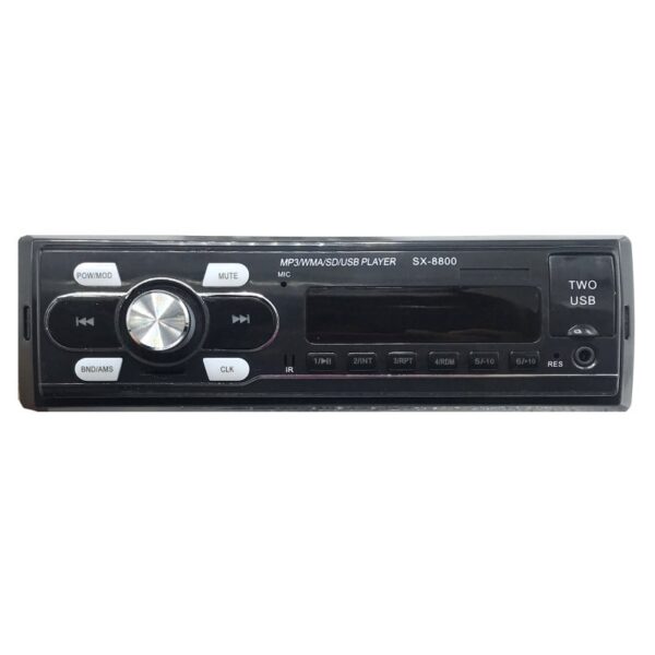 sx8800mp3 min 1 - Auto radio sa Bluetoothom Auto radio koji pored FM stanica ima mogucnost povezivanja i putem: USB-a, mozete slusati muziku direktno sa usb flash memorije SD kartice ( ili MicroSD kartica sa uloskom ) AUX konekcija: 3,5mm Poseduje BLUETOOTH konekciju sa mobilnim telefonom, mozete slusati muziku direktno sa telefona Kada je telefon povezan putem Bluetooth-a na autoradio a neko vas zove, sve se stisava, gasi, a – Vi cujete samo razgovor. Nakon zavrsetka razgovora sve se vraca na normalu. Dimenzije auto radija su standardne za sve automobile. Poseduje jedan DIN ULAZ kao kod svih standardnih auto radia. SPECIFIKACIJE : – USB/ SD/MP3/WMA/WAV plejer – FM radio – Podešavanje EQ (Pop/Rock/Class) – 18 radio stanica – ukupno mesta za definisanje fm stanica — 45 wati x 4